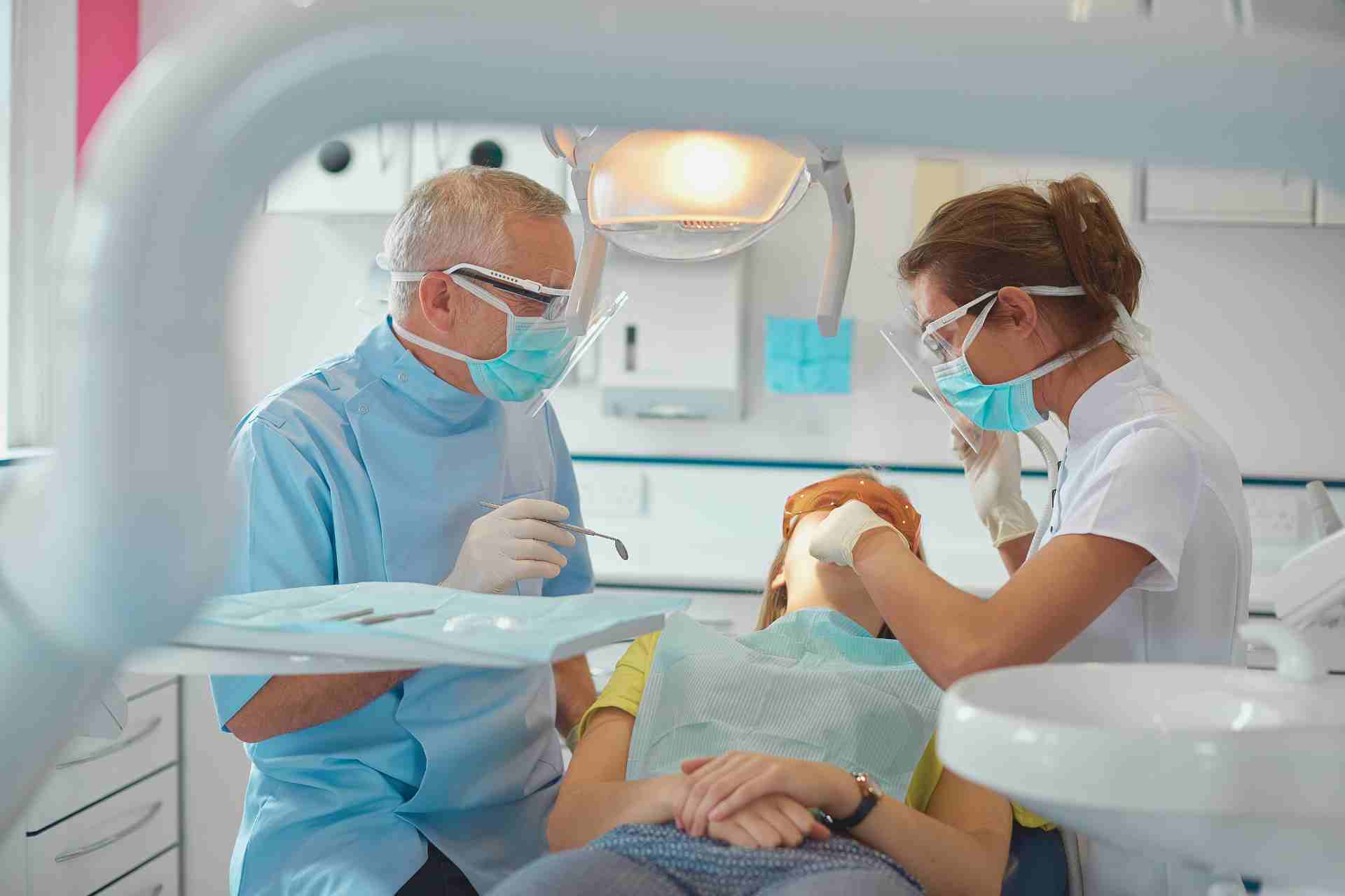 Dentist in Holloman Air Force Base, NM